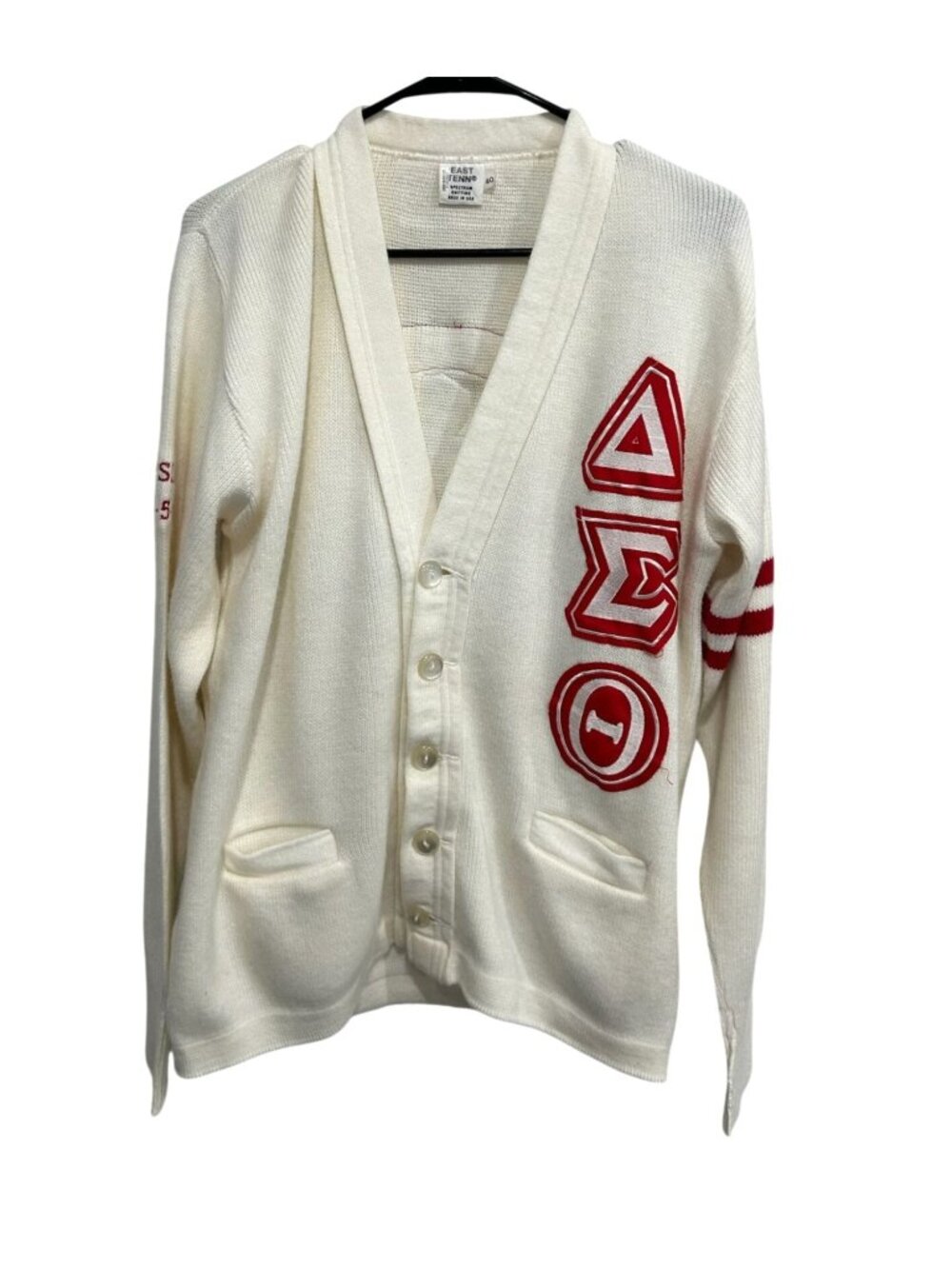 Vintage East Tenn Large Delta Sigma Theta Crest Cardigan Sweater Sorority